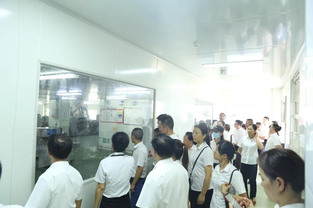 聰廚食品與克明面業交流會圓滿舉行! 聪厨食品与克明面业交流会圆满举行!